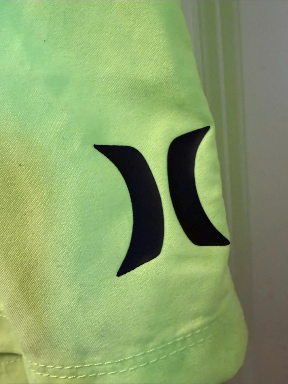 NWT Hurley Men’s Neon Lime Green Swim Shorts size 30